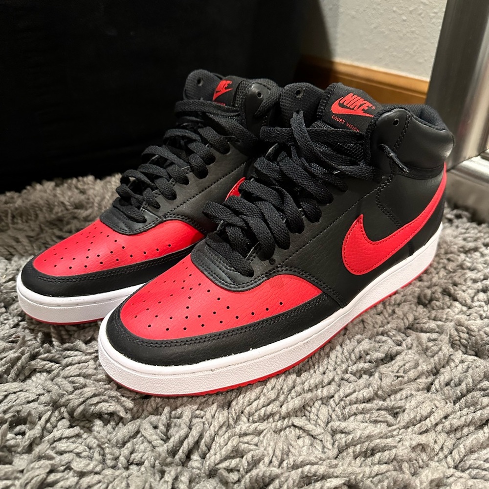 Nike Court Vision Mid